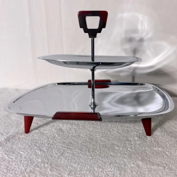 Vintage Glo Hill Gourmates Two Tier Chrome Serving Tray With Bakelite Handles - Picture 6 of 15